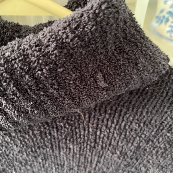 Columbia Black Soft Sherpa Turtleneck size Medium - Picture 4 of 7